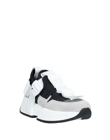 фото Низкие кеды и кроссовки Mm6 maison margiela