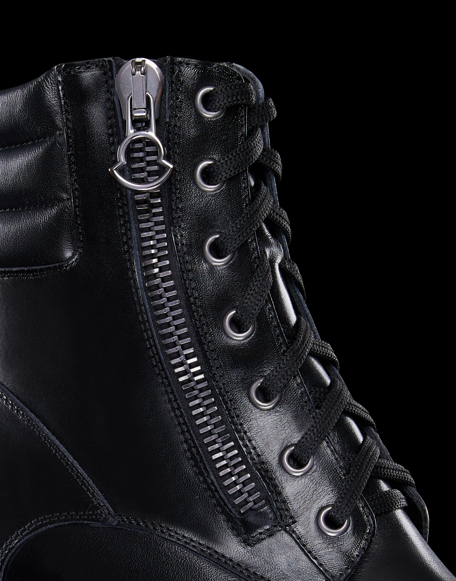 moncler viviane military boot