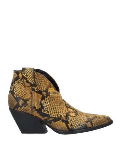 Woman Ankle boots Yellow Size 6 Leather