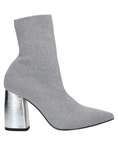 Полусапоги и высокие ботинки