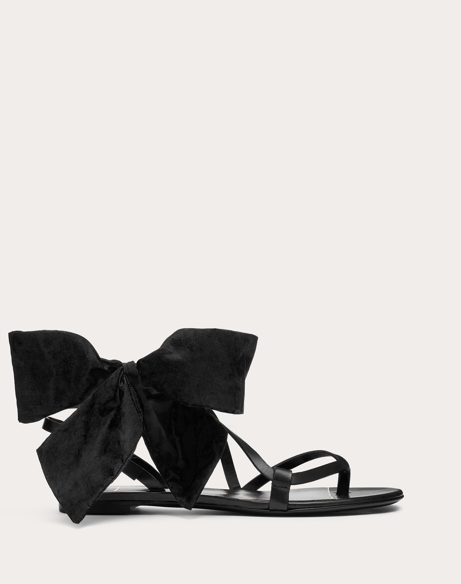 valentino bow flip flops