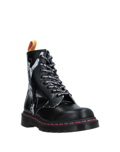 Полусапоги и высокие ботинки Dr. Martens 11860250BR