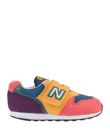 фото Низкие кеды и кроссовки new balance