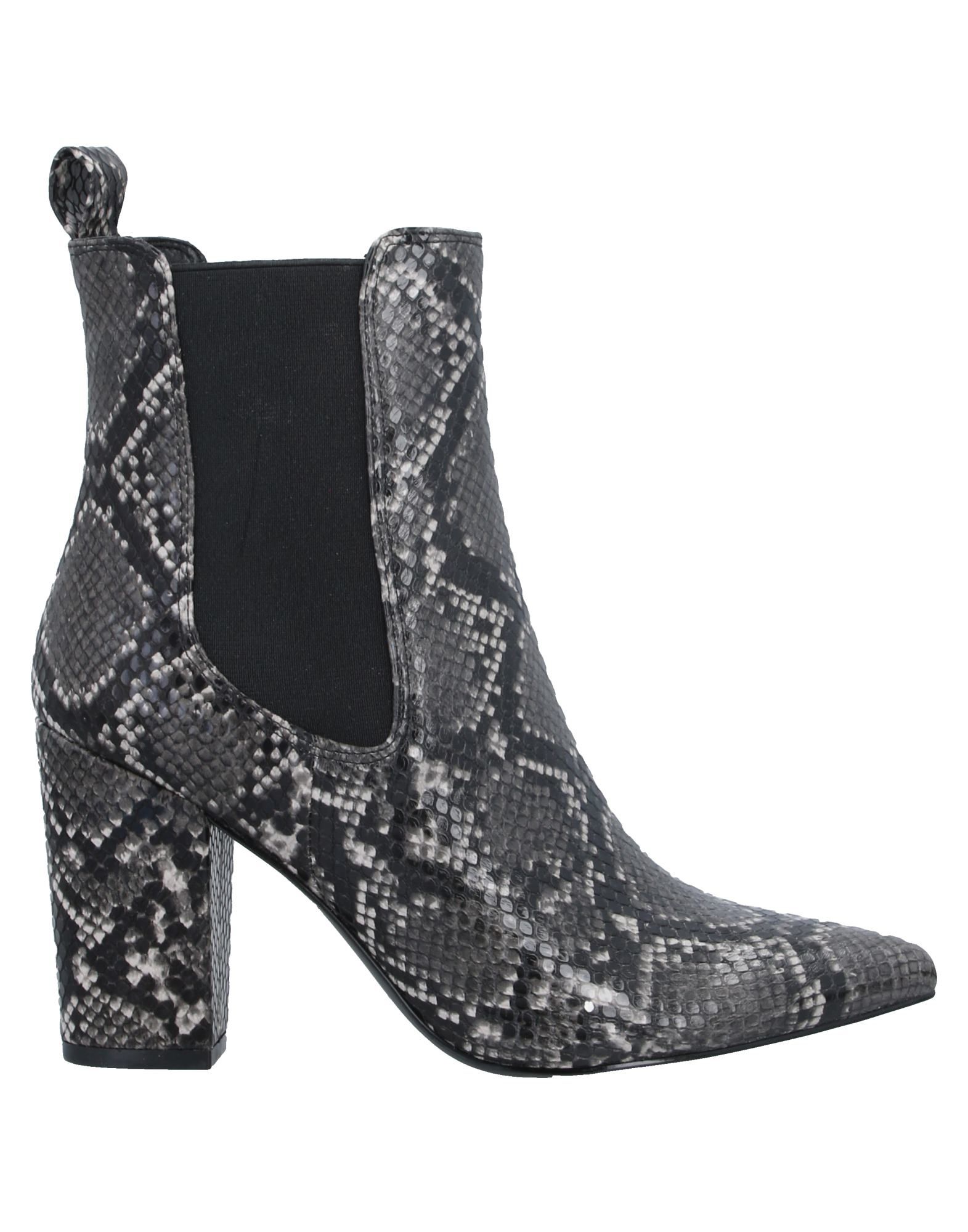 madden ankle bootie