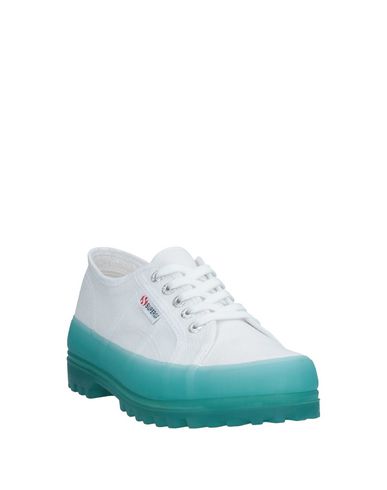 фото Низкие кеды и кроссовки superga