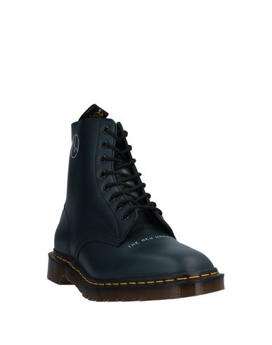 фото Полусапоги и высокие ботинки dr. martens x undercover