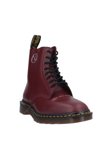 фото Полусапоги и высокие ботинки dr. martens x undercover