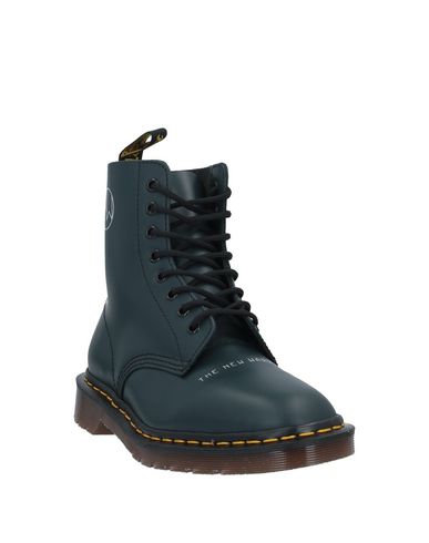 фото Полусапоги и высокие ботинки dr. martens x undercover