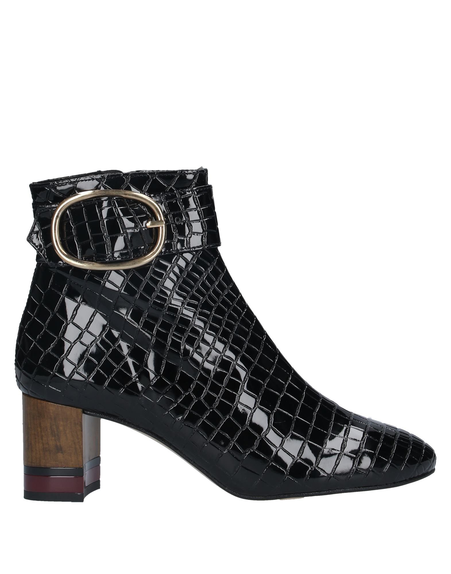 Kurt обувь. Кроссовки carvela kurt geiger. kurt geiger обувь. kurt geiger женские сапоги белые.
