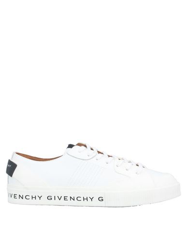 Низкие кеды и кроссовки Givenchy 11910130lx