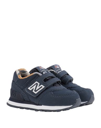 фото Низкие кеды и кроссовки new balance