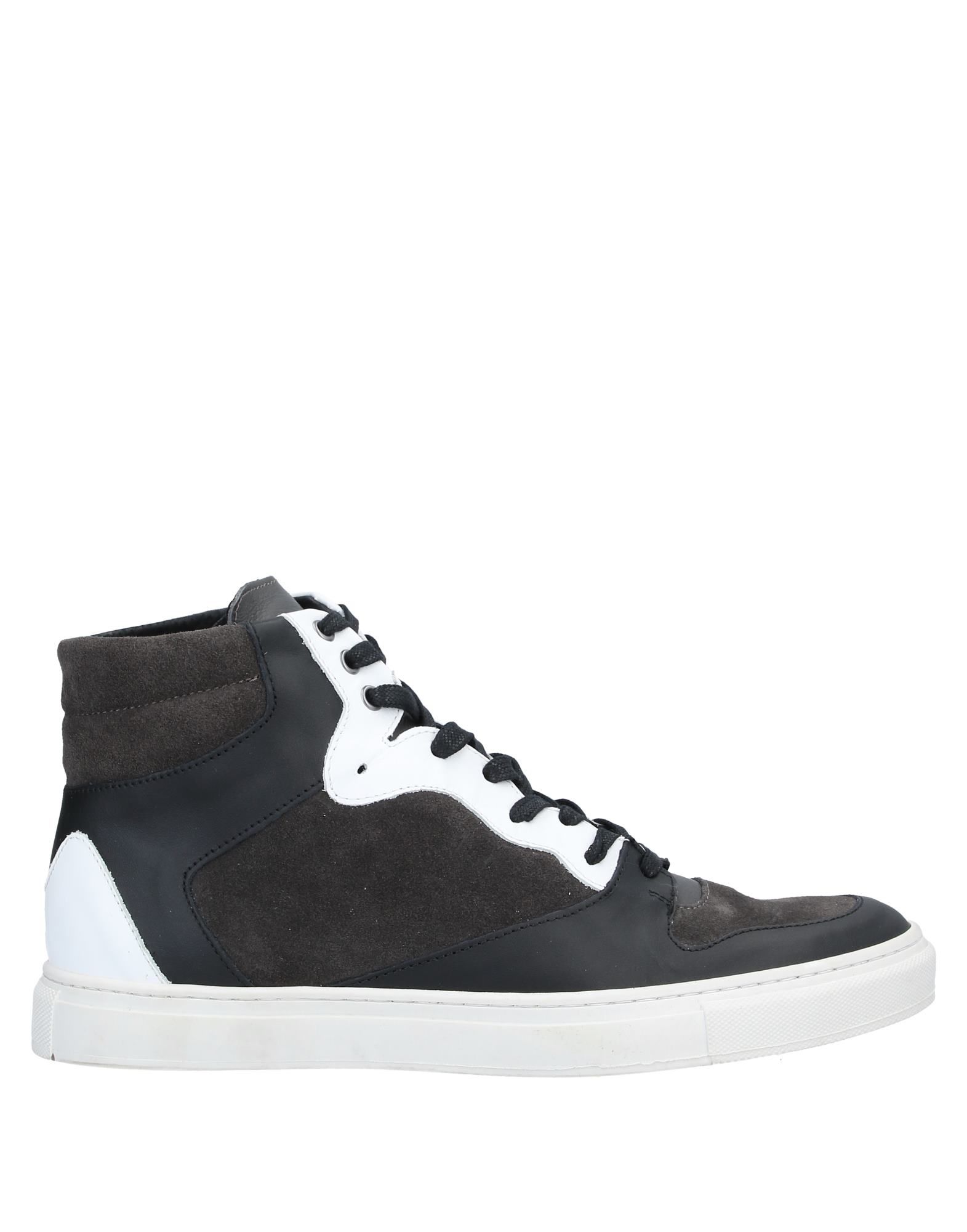 LEA-GULEA-GU Sneakers | DailyMail