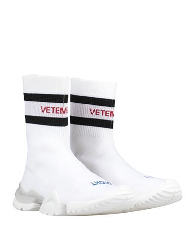 фото Высокие кеды и кроссовки reebok x vetements