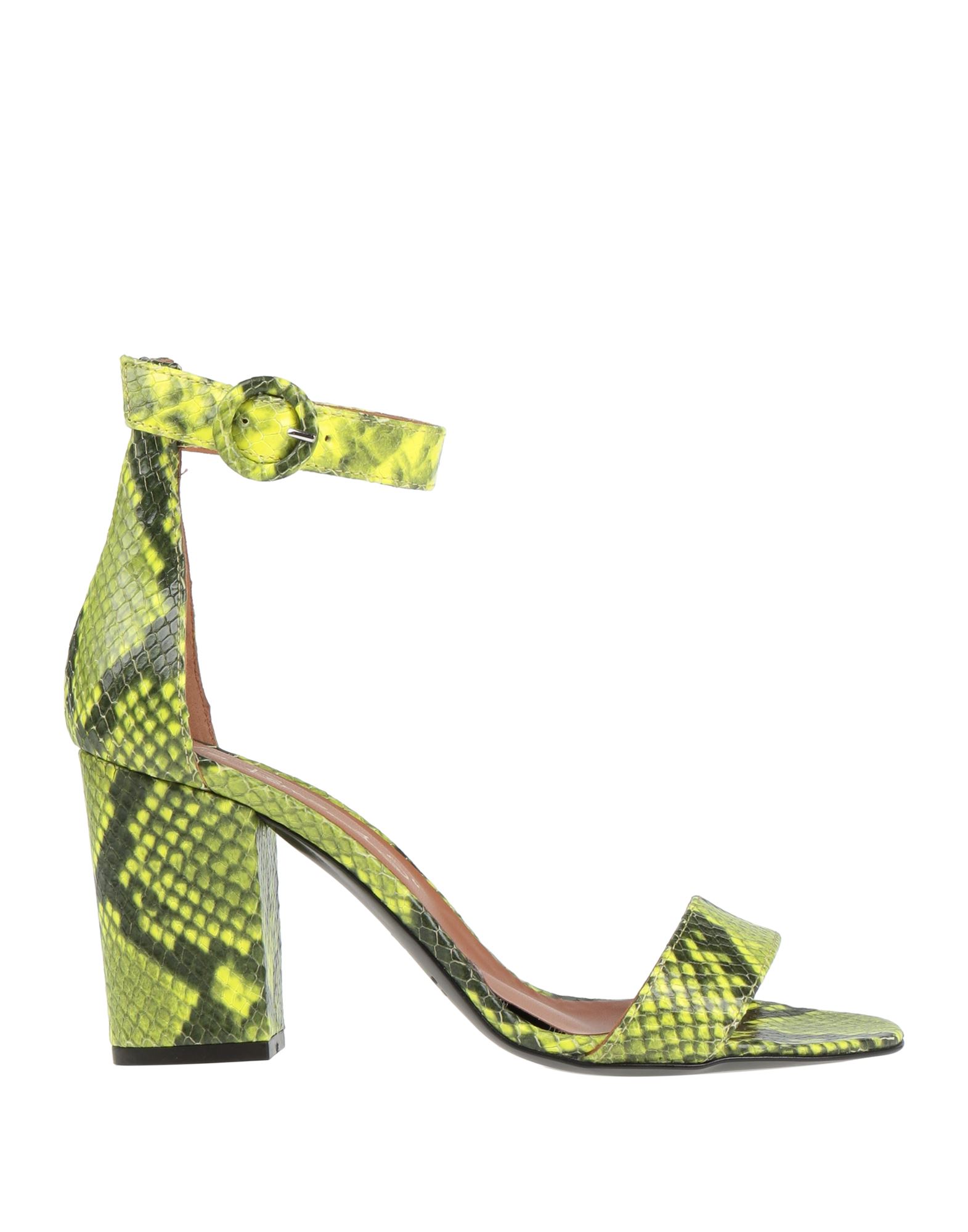 Via Roma 15 Sandals In Yellow