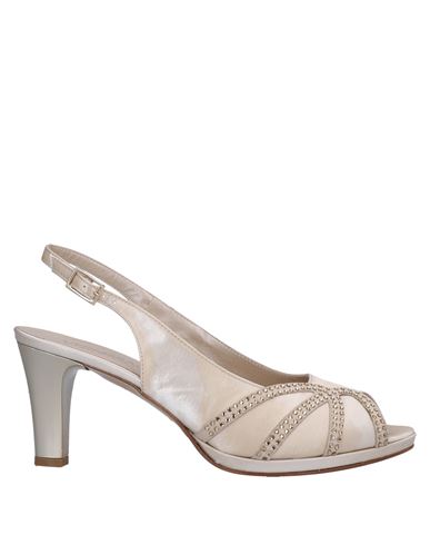 Сандалии VERNISSAGE 