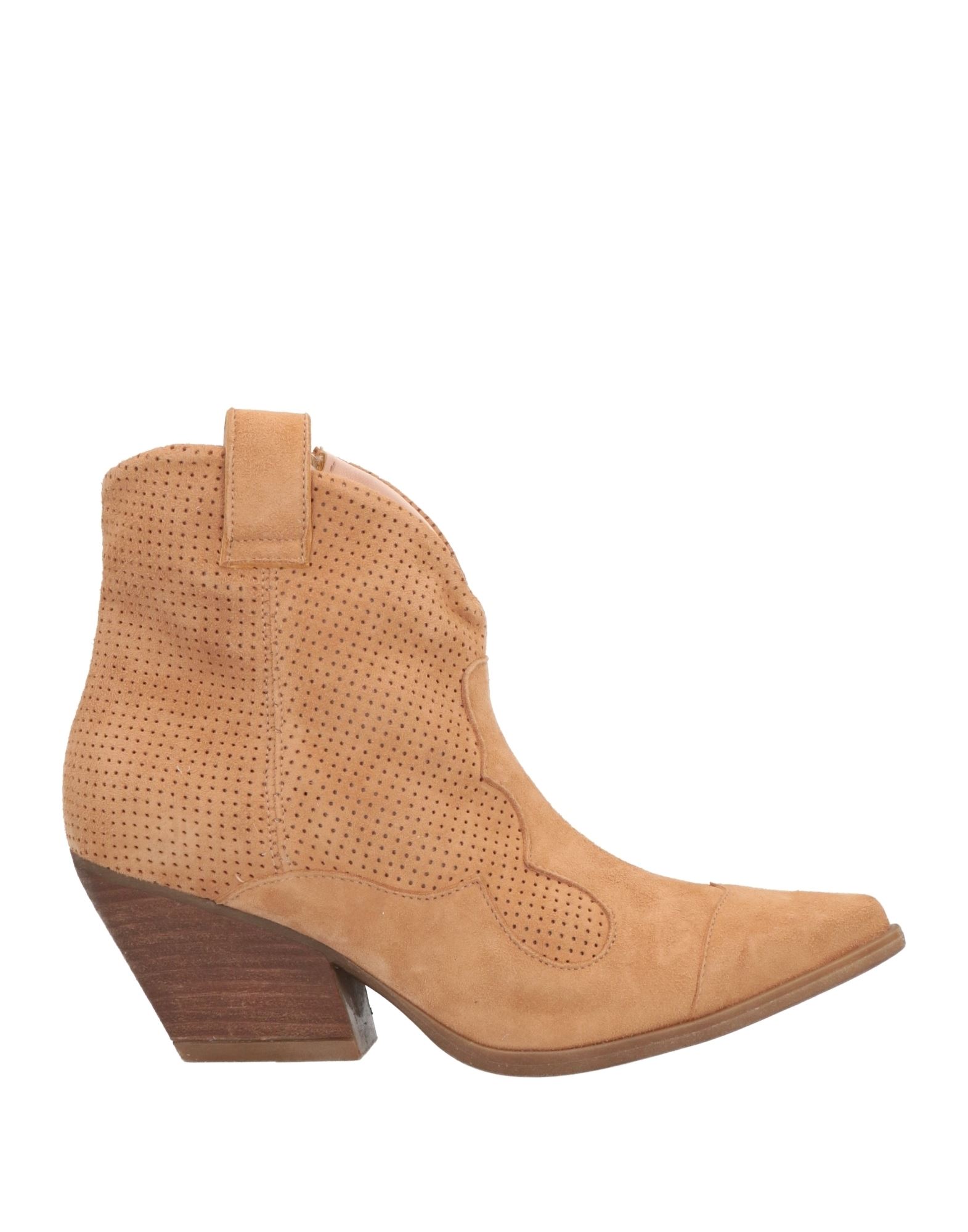 Tosca Blu Ankle Boots In Brown