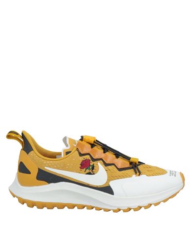 Кеды и кроссовки