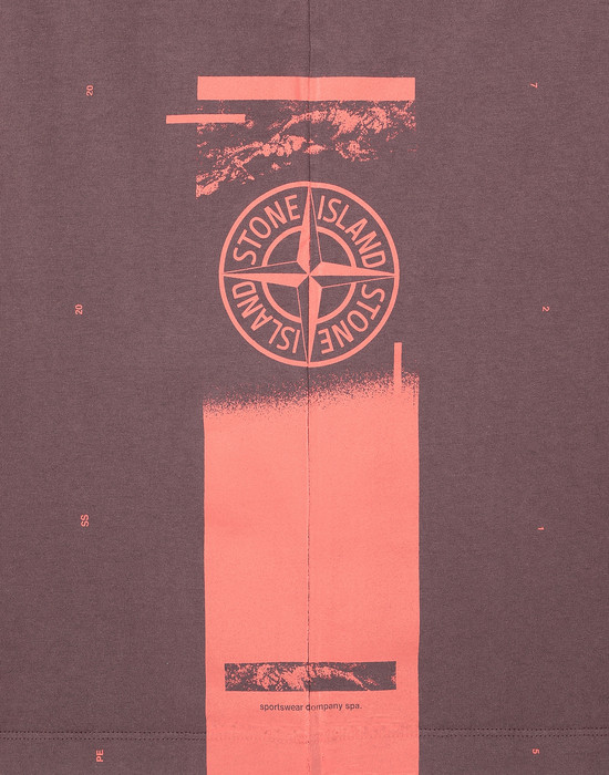 stone island drone back t shirt