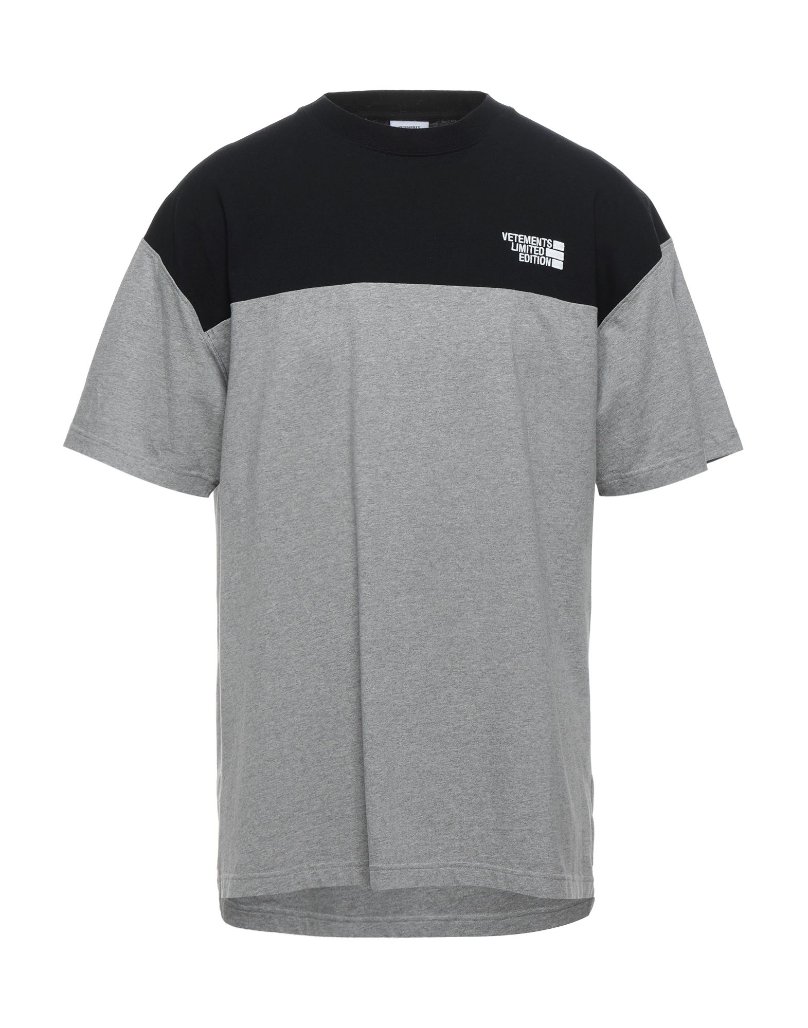 Vetements T-shirts In Grey