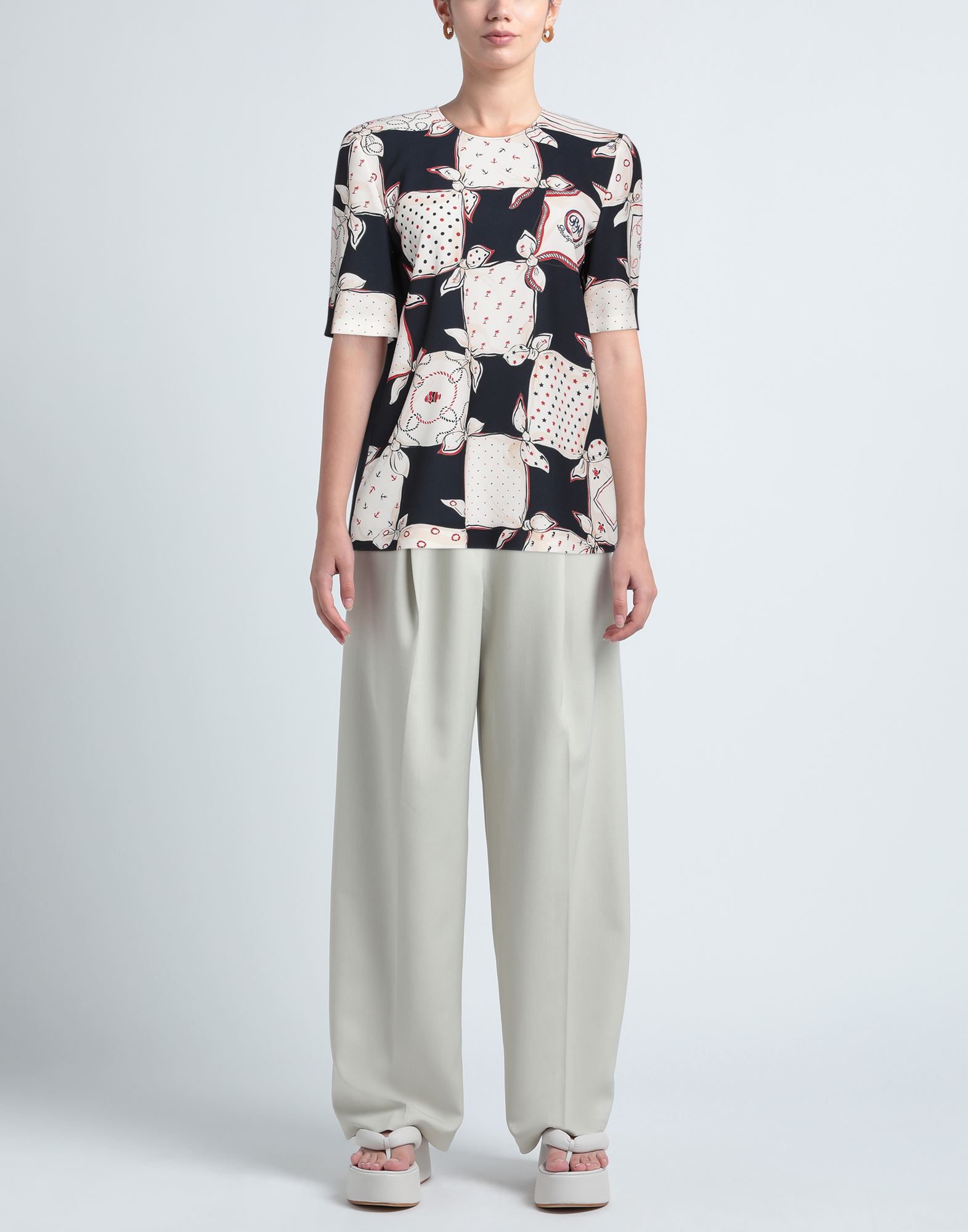 Boutique Moschino - Tops - Tops - On Yoox.com 