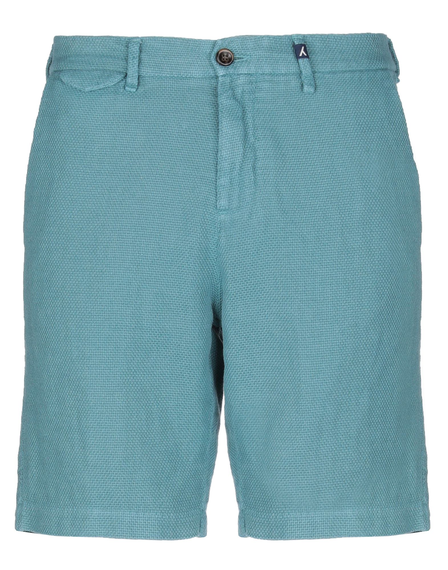Myths Bermudas In Azure