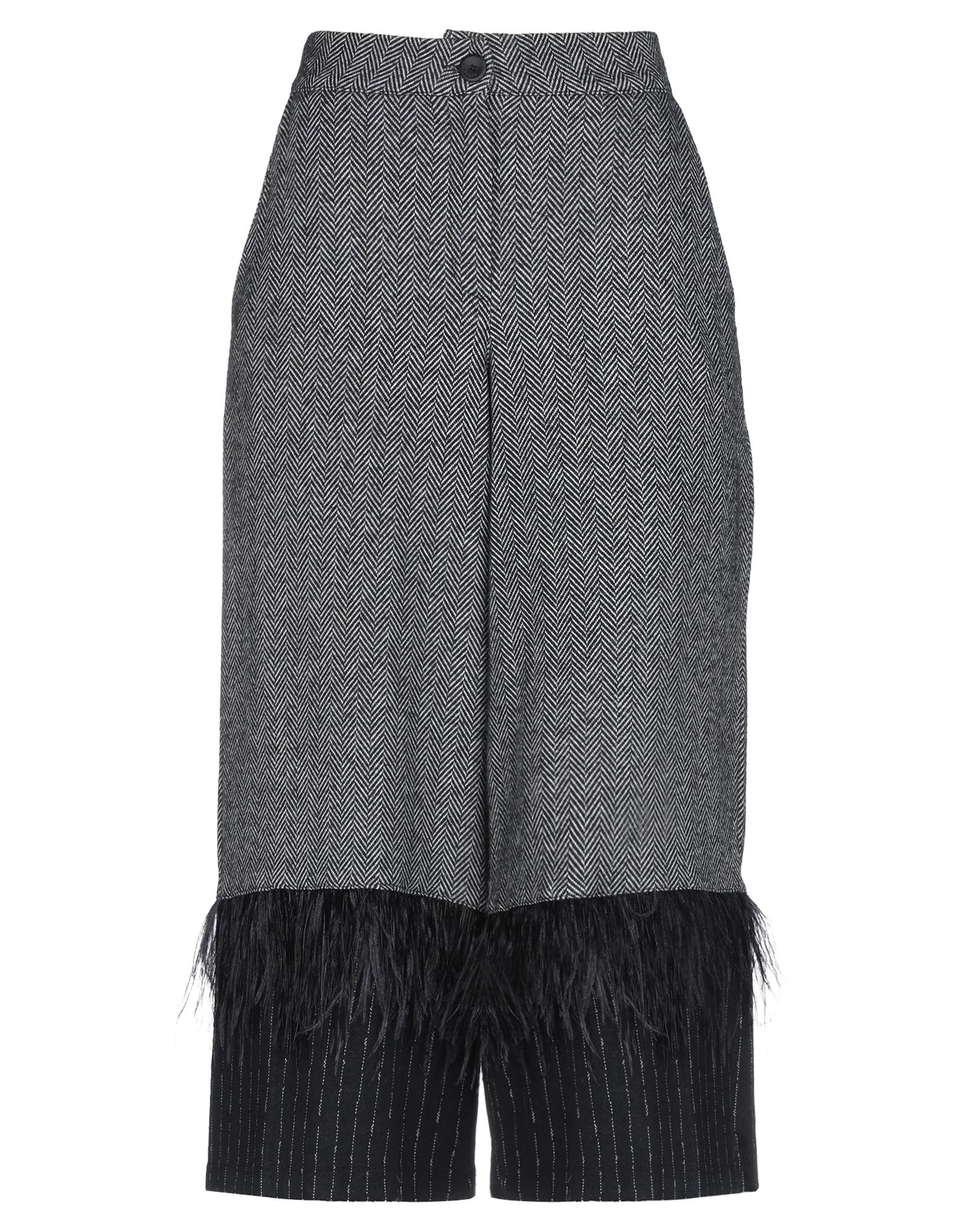  Revise Concept - Hosen & Röcke - Hosen - On Yoox.com 