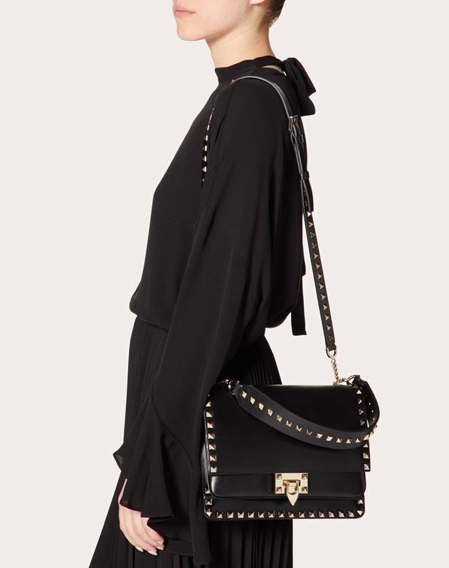 valentino garavani rockstud crossbody bag