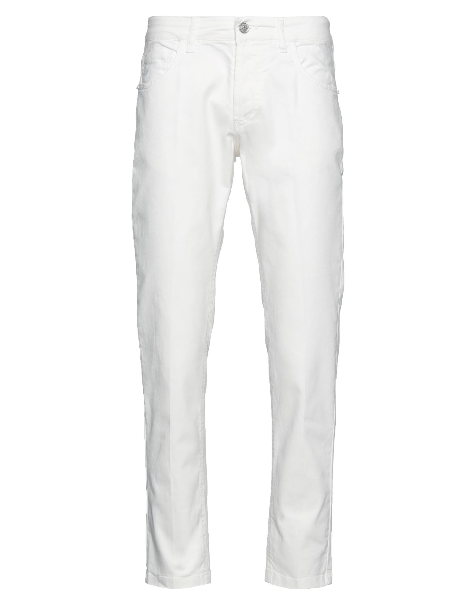 Entre Amis Pants In White