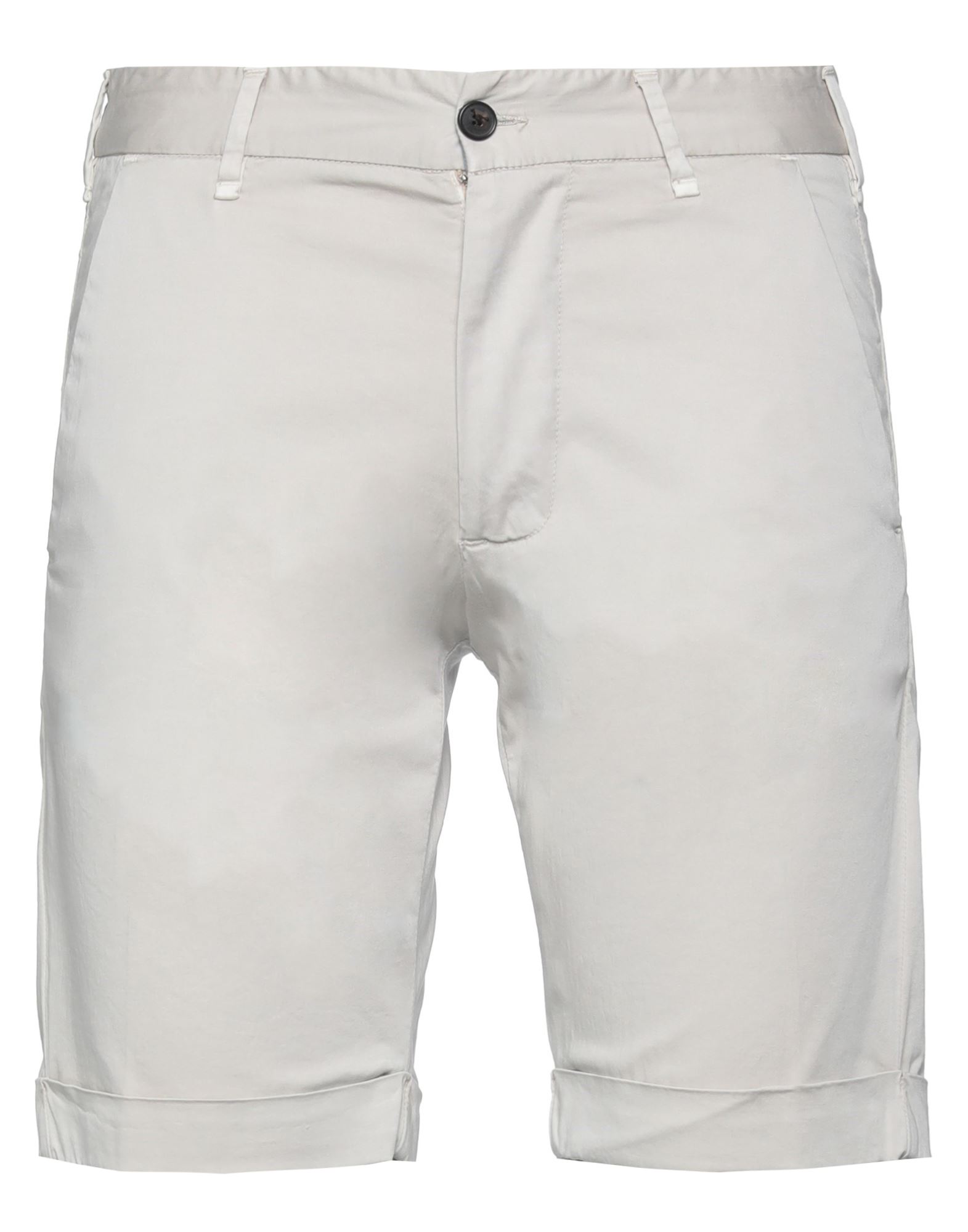 Perfection Shorts & Bermuda Shorts In Light Grey