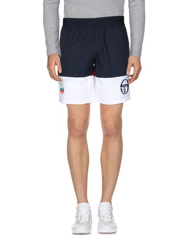 фото Повседневные шорты sergio tacchini