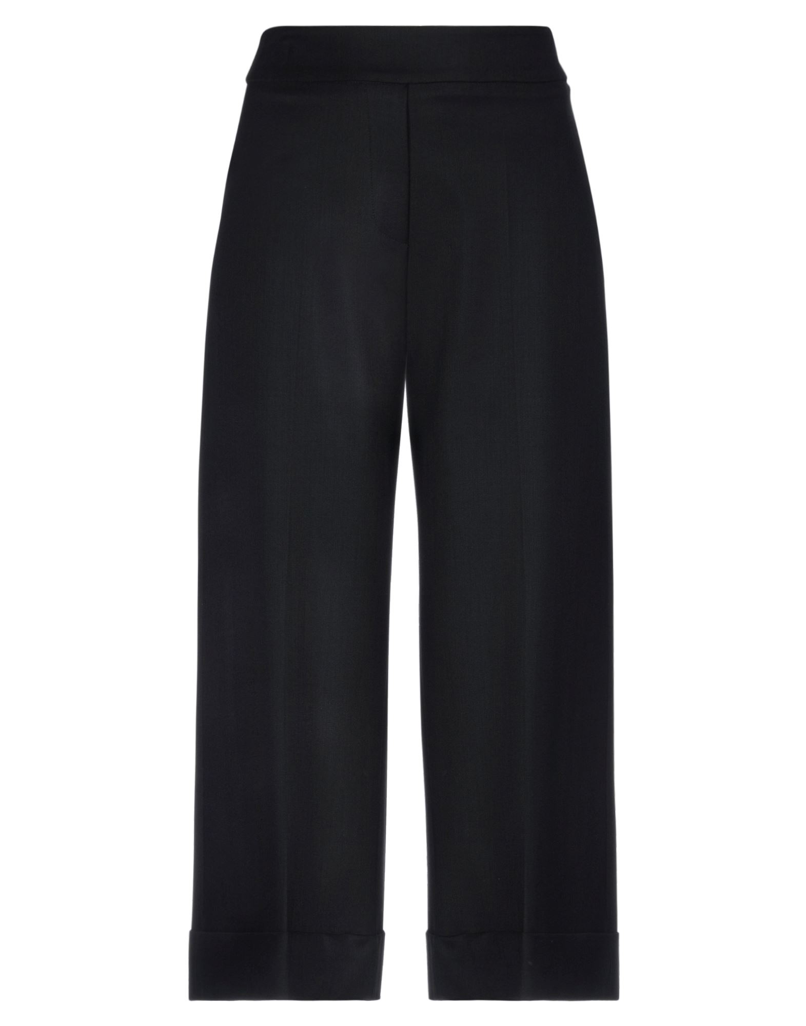 D.EXTERIORD.EXTERIOR 3/4length shorts DailyMail