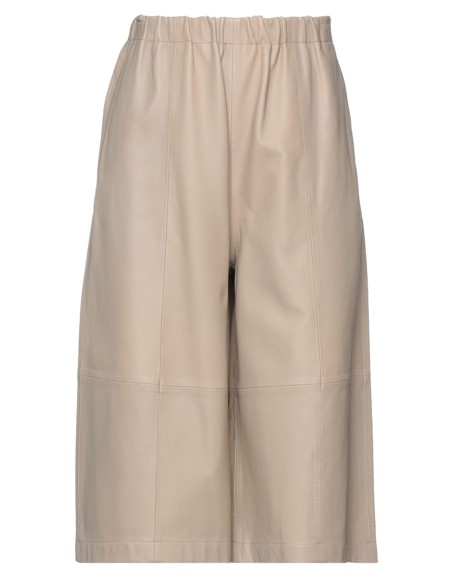 Alysi Woman Shorts & Bermuda Shorts Beige Size 0 Soft Leather