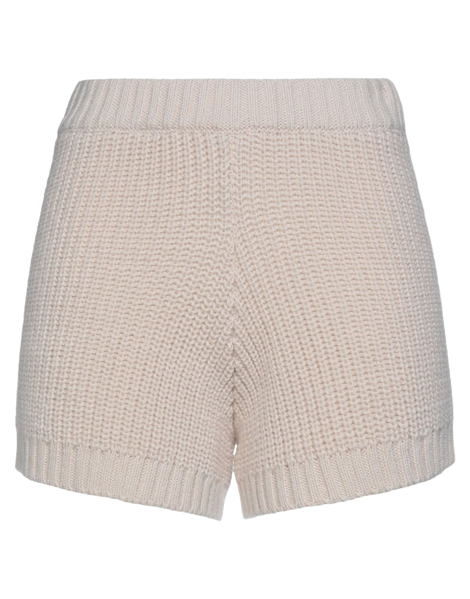 Vicolo Shorts & Bermuda Shorts In Beige