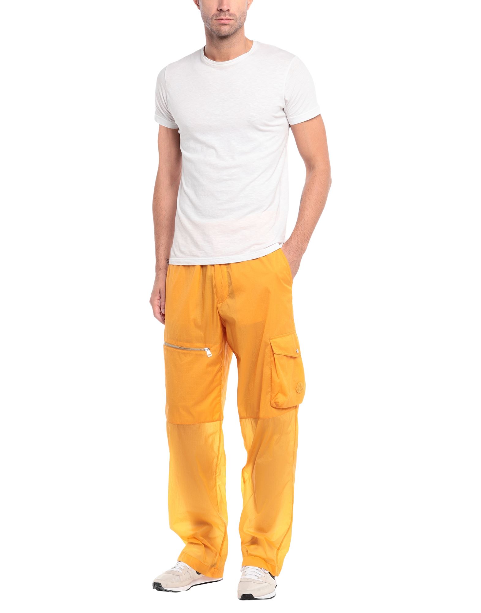  2 Moncler 1952 - Hosen & Röcke - Hosen - On Yoox.com 