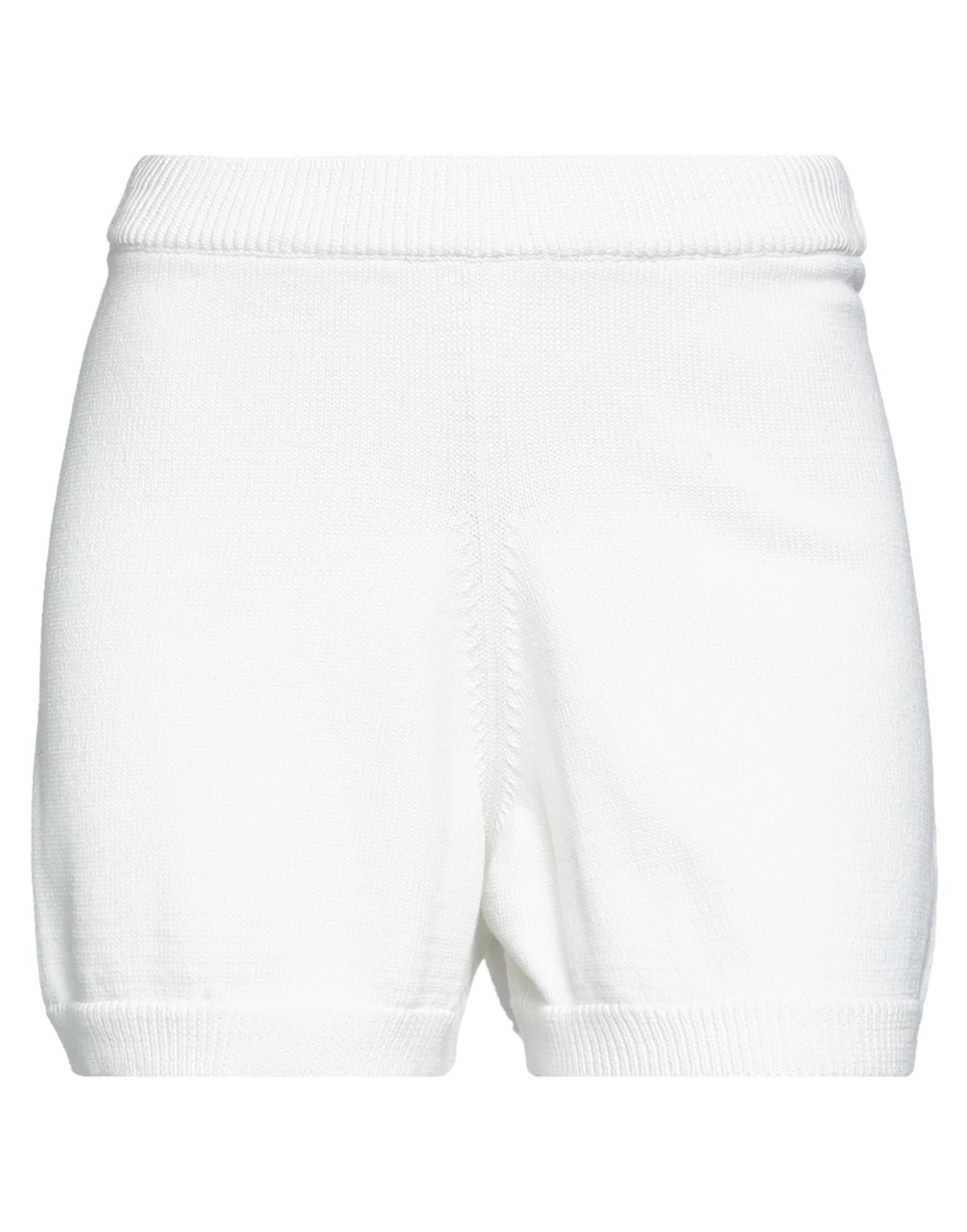 Vicolo Woman Shorts & Bermuda Shorts White Size Onesize Cotton