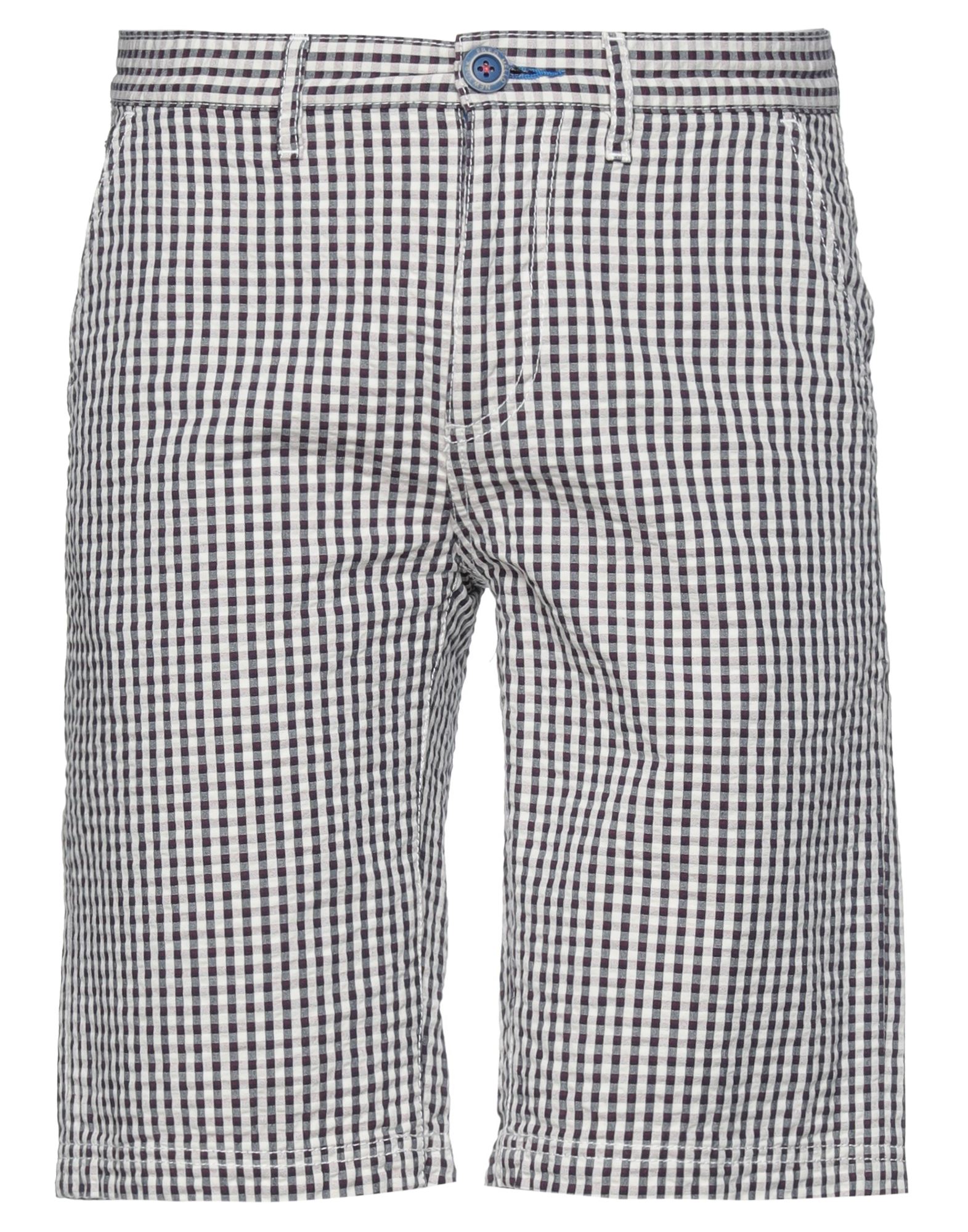 Fred Mello Shorts & Bermuda Shorts In Gray