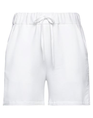 Majestic Filatures Woman Shorts & Bermuda Shorts Ivory Size 2 Viscose, Elastane In White
