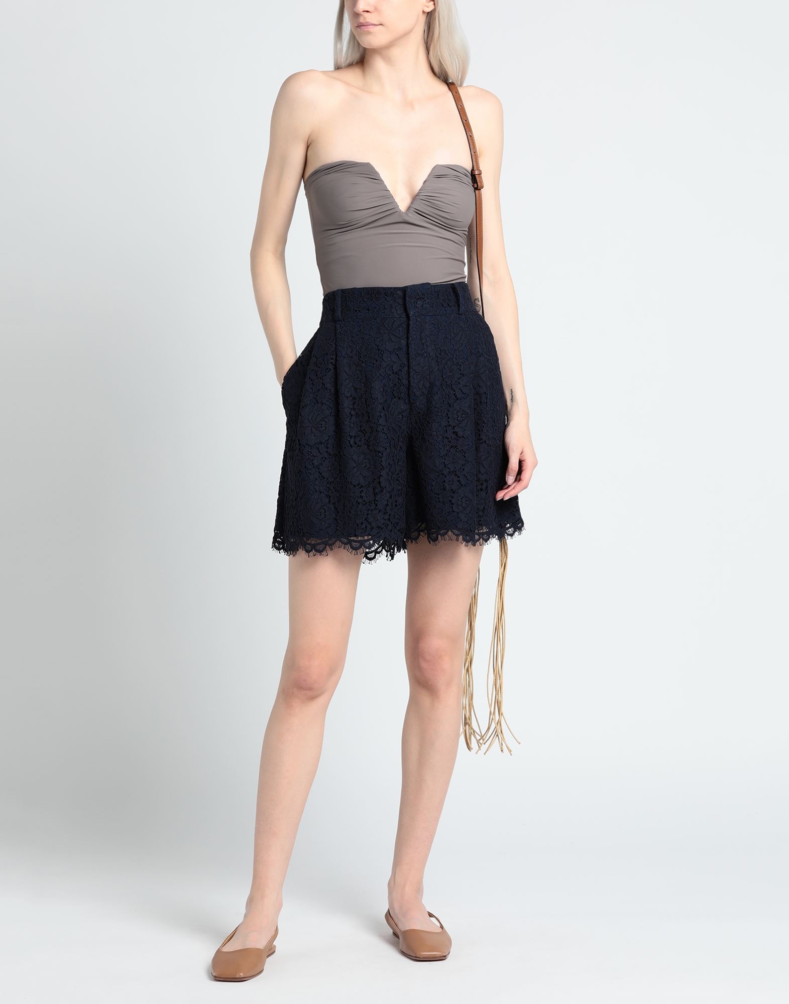  Red Valentino - Hosen & Röcke - Shorts & Bermudashorts - On Yoox.com 