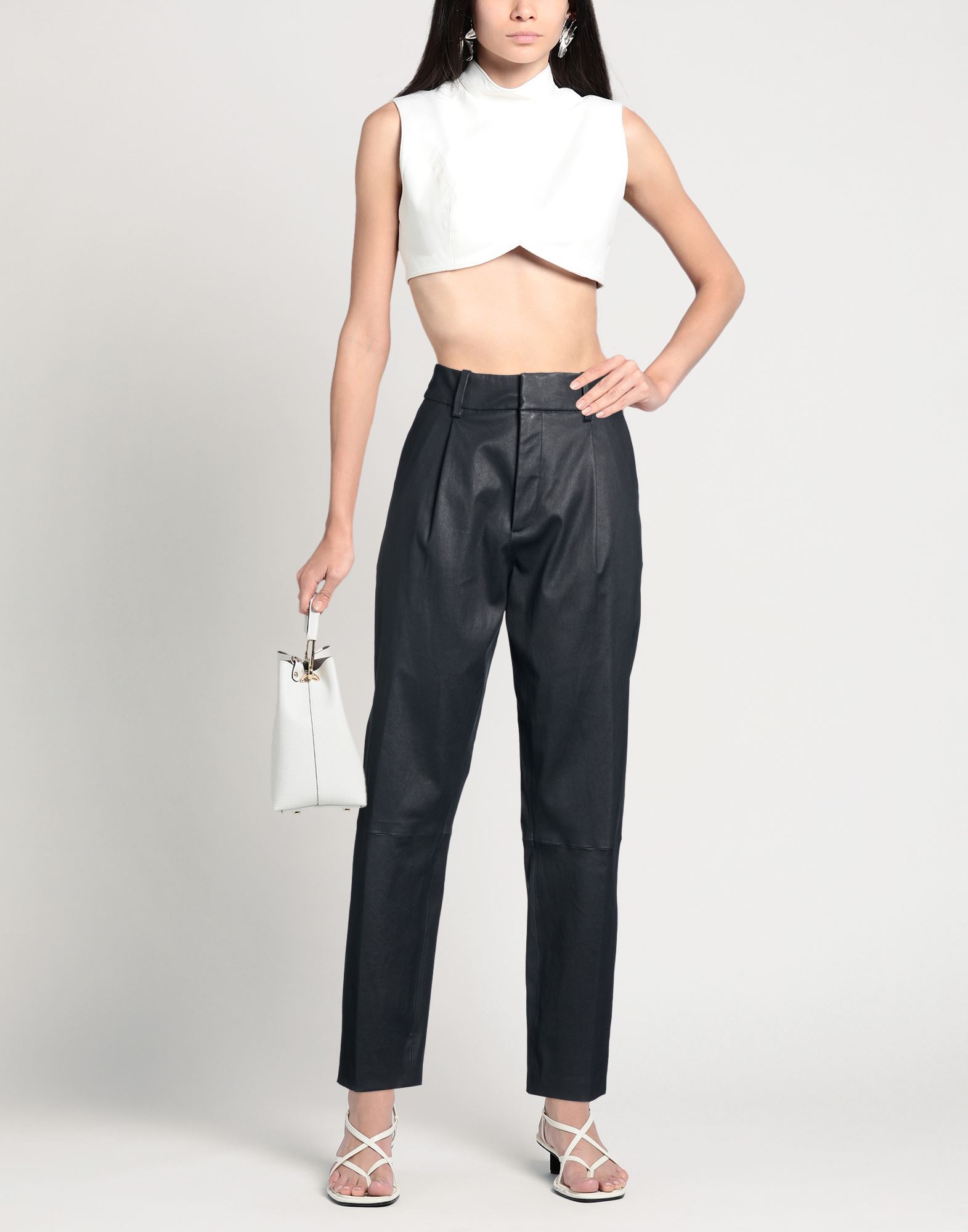  Enes - Partes De Abajo - Pantalones - On Yoox.com 