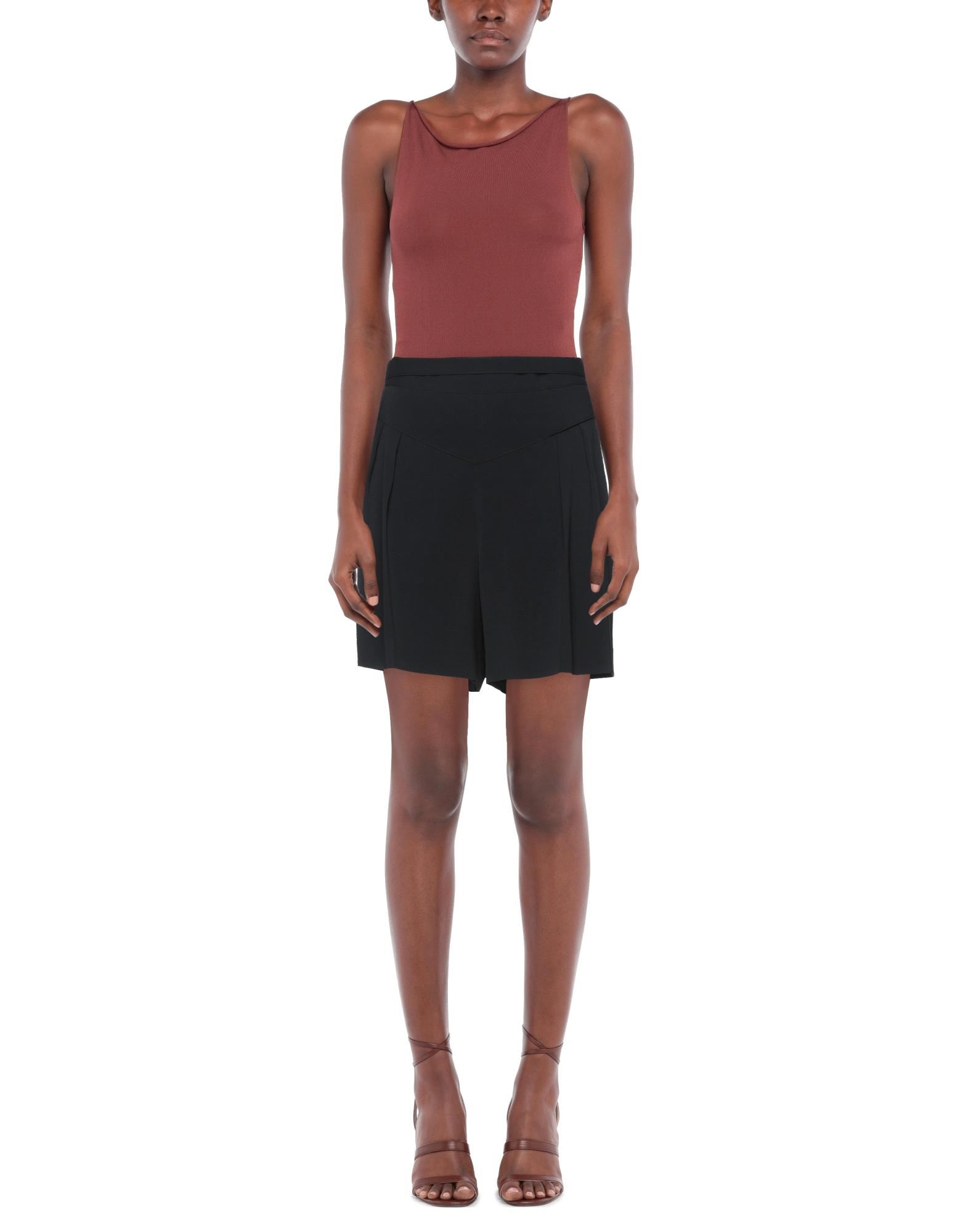  Red Valentino - Hosen & Röcke - Shorts & Bermudashorts - On Yoox.com 