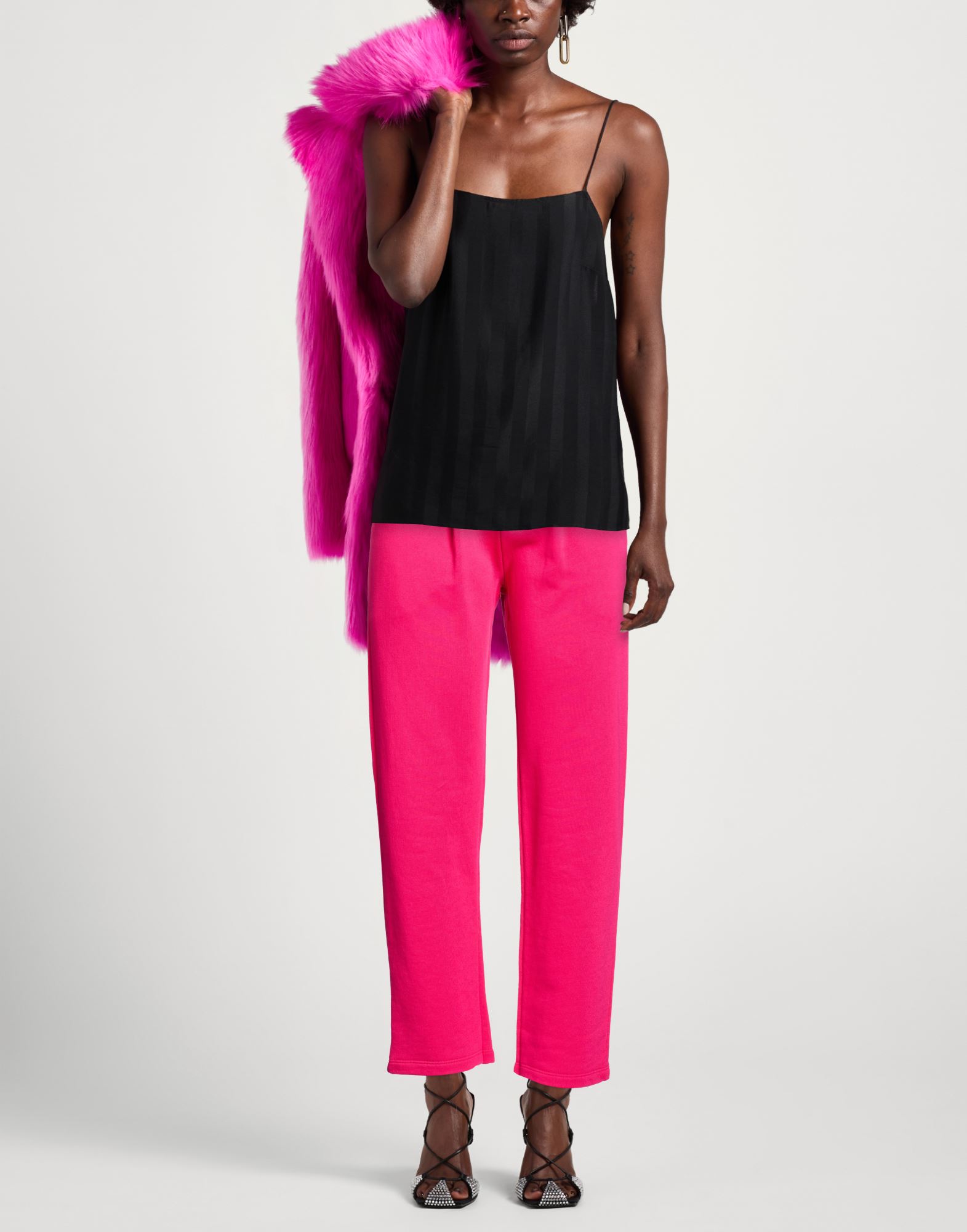  Kaos - Partes De Abajo - Pantalones - On Yoox.com 