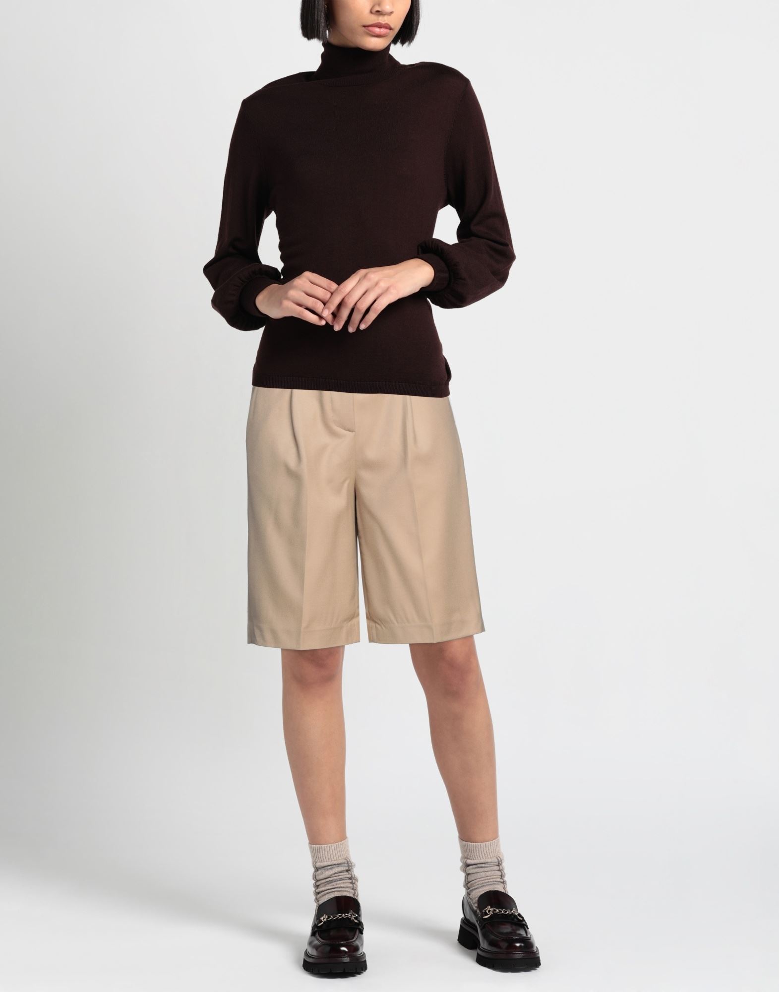  Roberto Collina - Hosen & Röcke - Shorts & Bermudashorts - On Yoox.com 