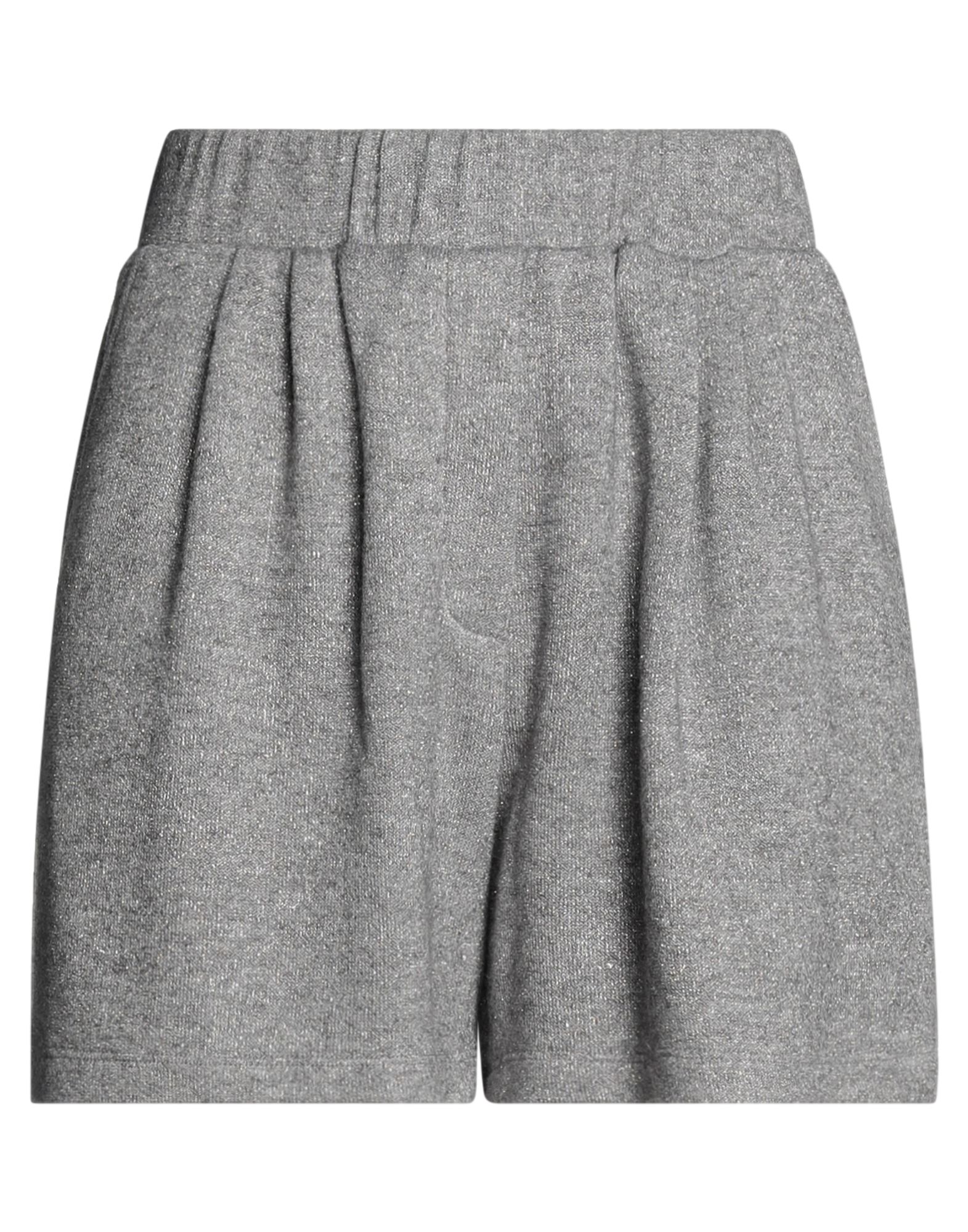 Gna G!na Shorts & Bermuda Shorts In Grey