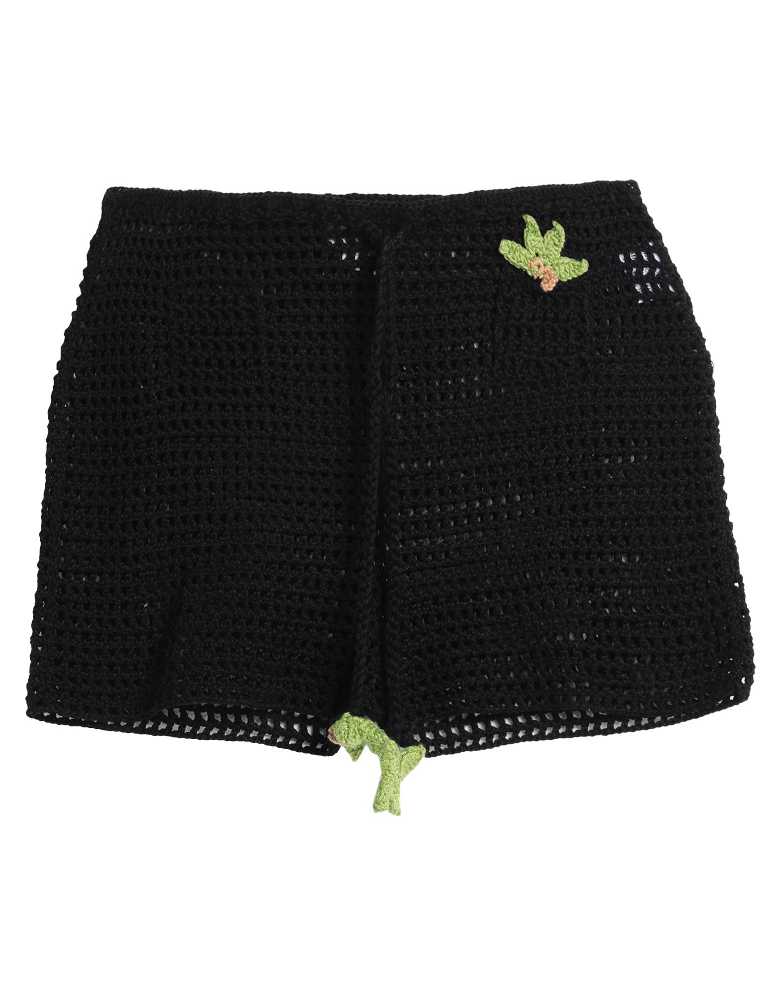 Mixik Woman Shorts & Bermuda Shorts Black Size S Cotton