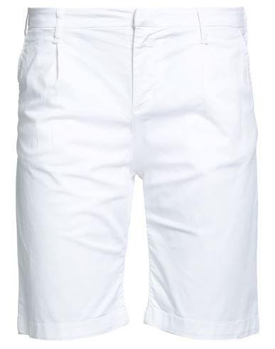 Coroglio By Entre Amis Man Shorts & Bermuda Shorts White Size 36 Cotton, Elastane
