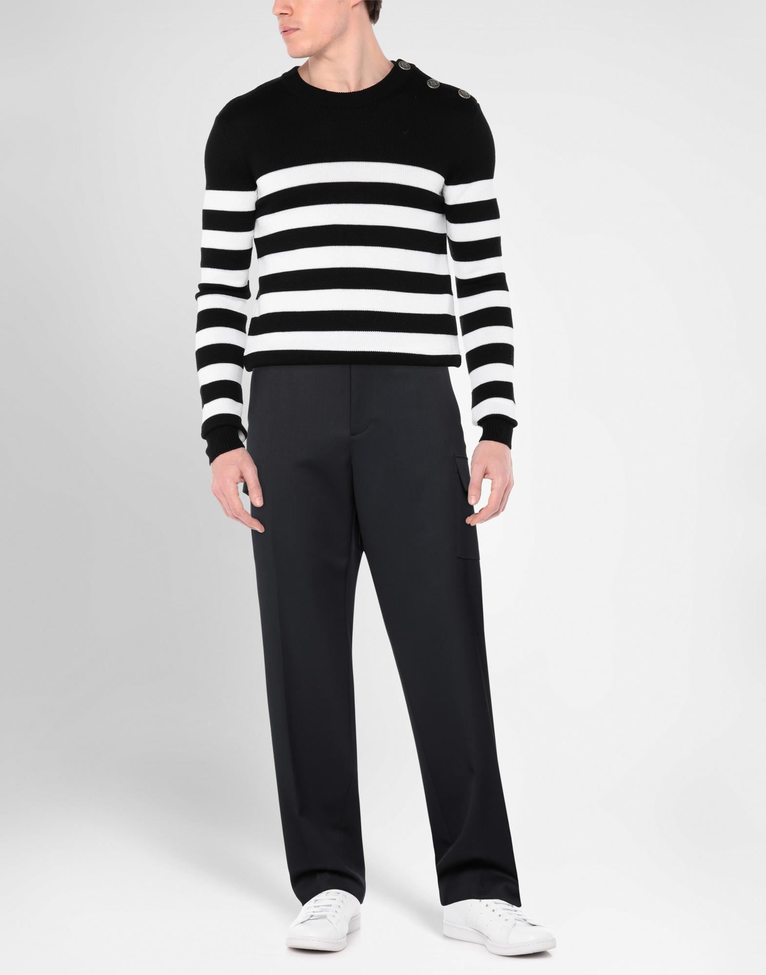  Valentino Garavani - Hosen & Röcke - Hosen - On Yoox.com 