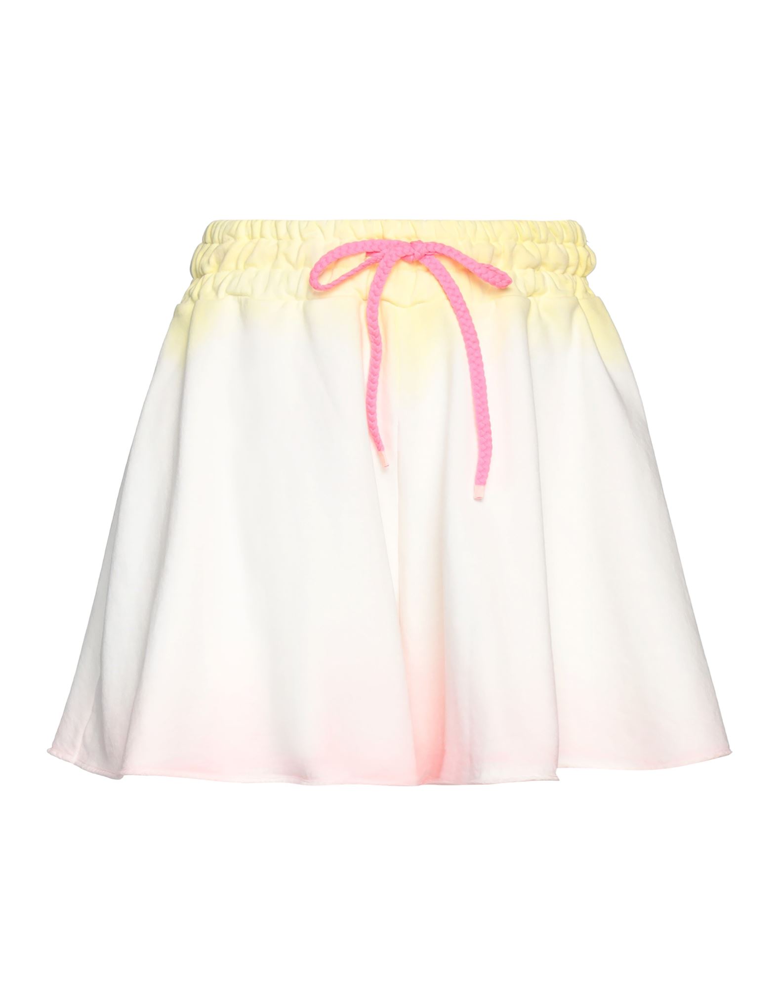 Shop Dimora Woman Shorts & Bermuda Shorts White Size 8 Cotton