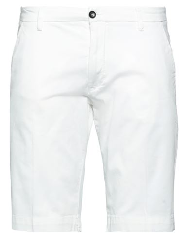 Markup Man Shorts & Bermuda Shorts White Size 28 Cotton, Elastane