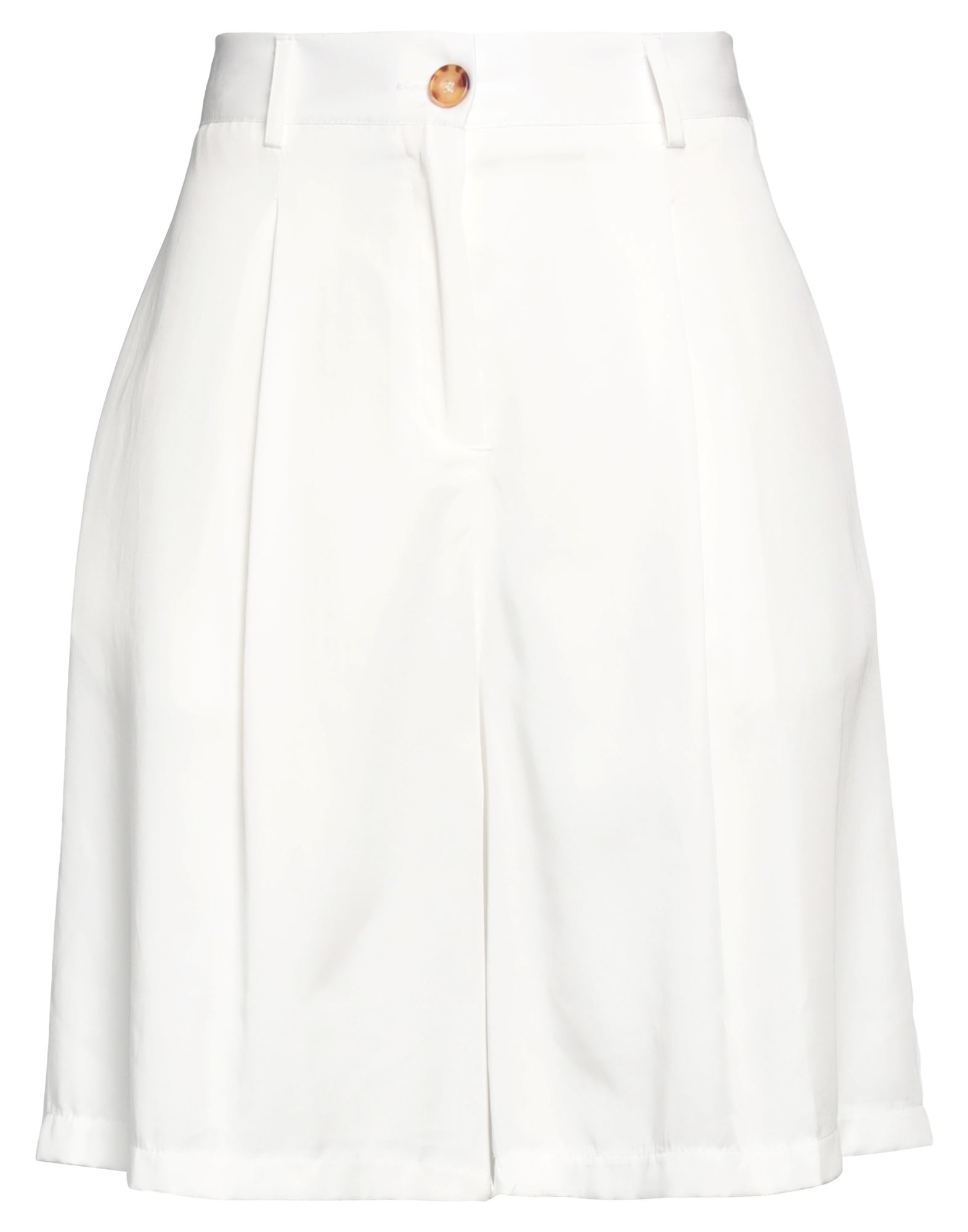 Croche Crochè Woman Shorts & Bermuda Shorts White Size L Lyocell