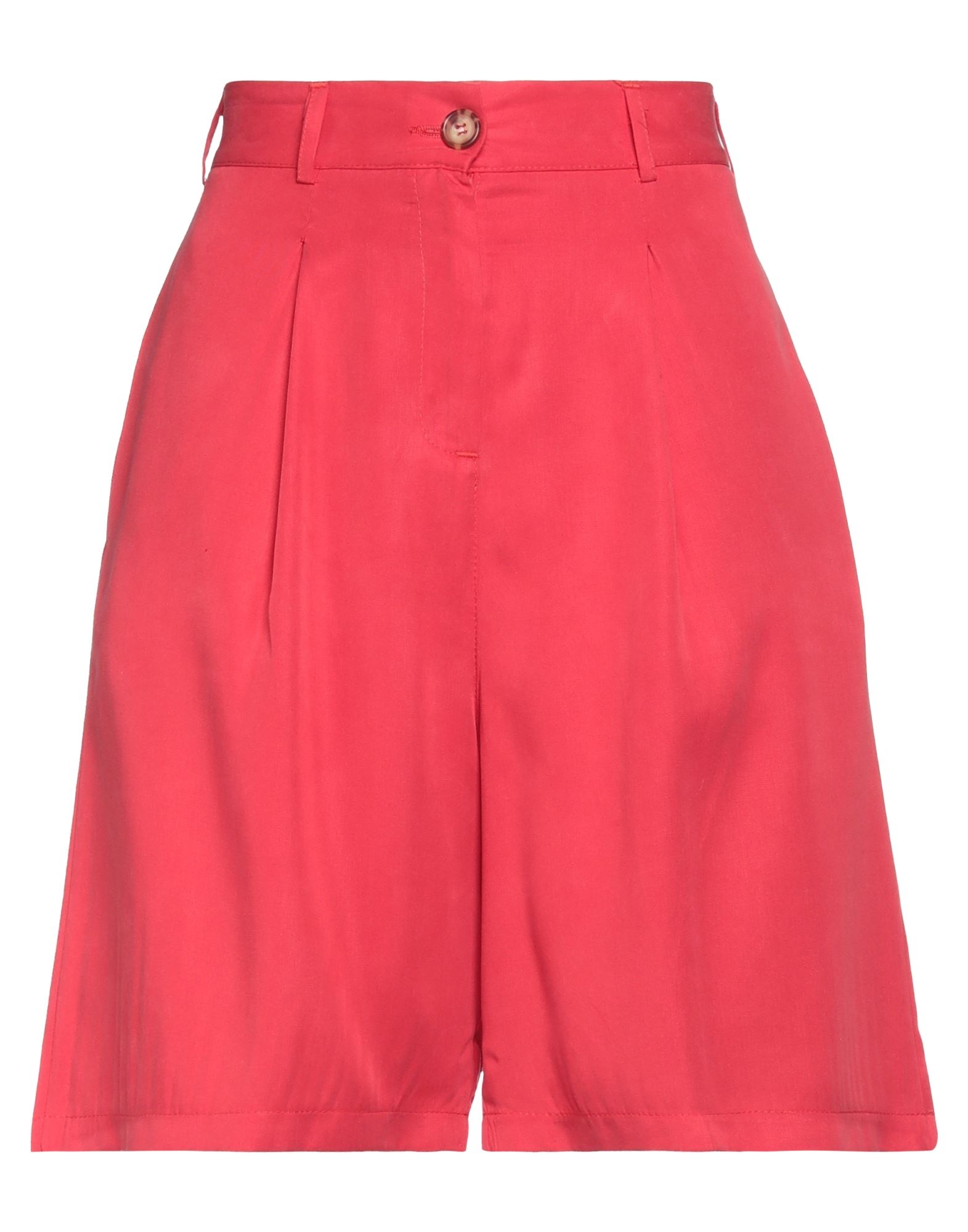 Croche Crochè Woman Shorts & Bermuda Shorts Red Size L Lyocell